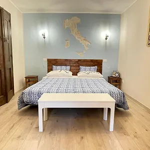 Trevisani Station Apartament Bari