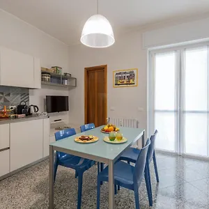 Bnbutler - Stromboli, 22 - Ampio, Luminoso Ed Elegante Apartamento